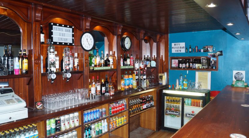 Petes Bar counter area inside Jan 20 mba