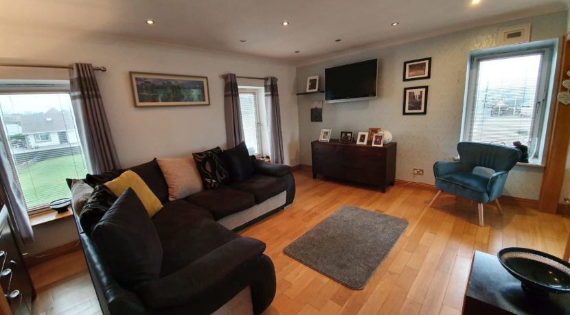 Petes Pub apartment open plan area 2 2020
