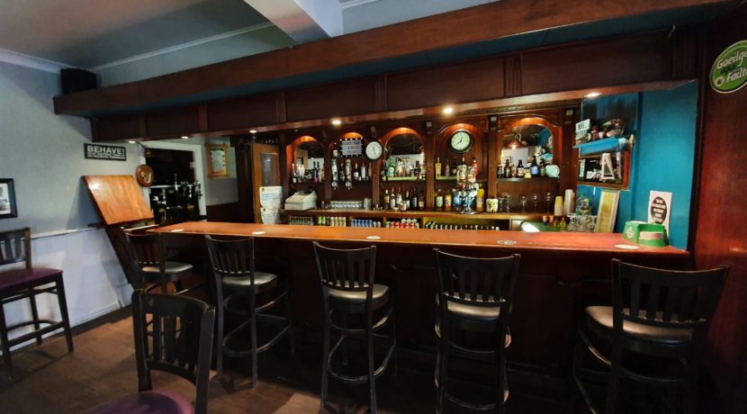 Petes Pub bar area 2020.
