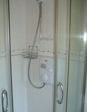 Upper Dore - Shower 2.