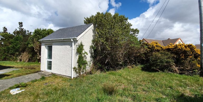 Burtonport New - Shed and garden