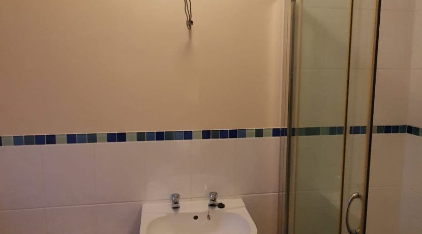 Arthur Rice bathroom 2.