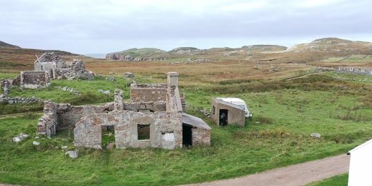 Gola Island – site with old ruins