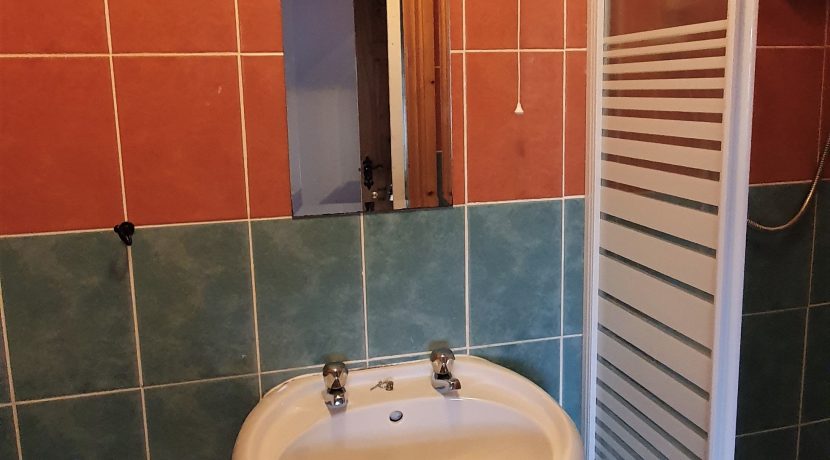 Marion Curran 10. en suite 3