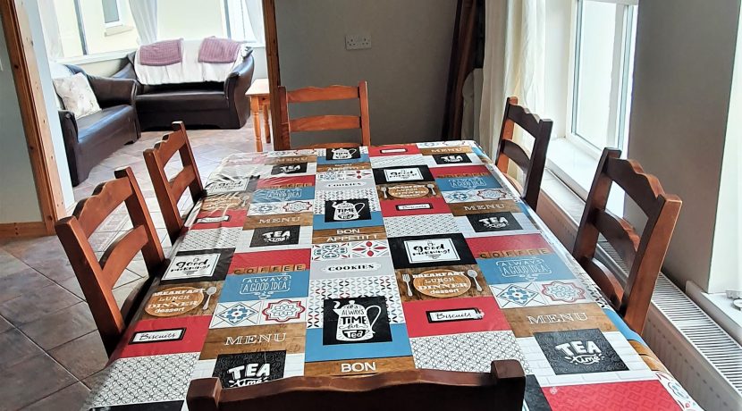 Marion Curran 52. dining area adj