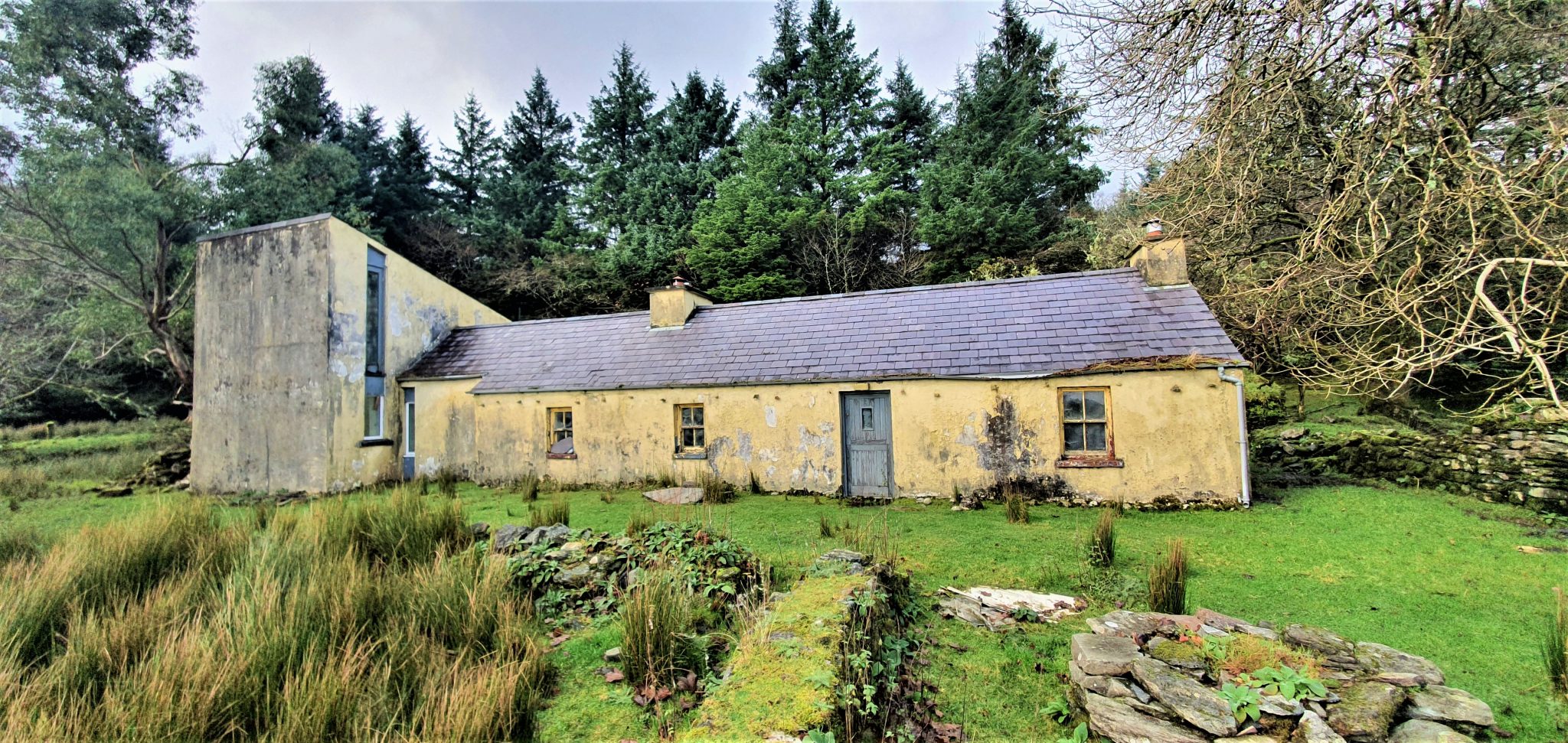Meenakillew, Killybegs, Co. Donegal – 3 Bedroom Cottage.