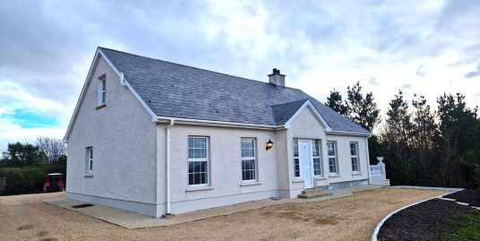 Ernedale House, Sheskinarone, Burtonport, Co. Donegal, F94E6T8.